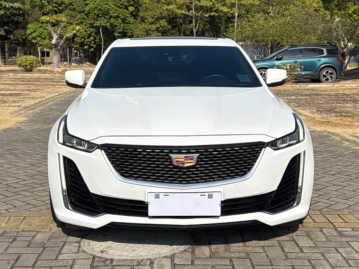 Фото 2 - Cadillac CT5