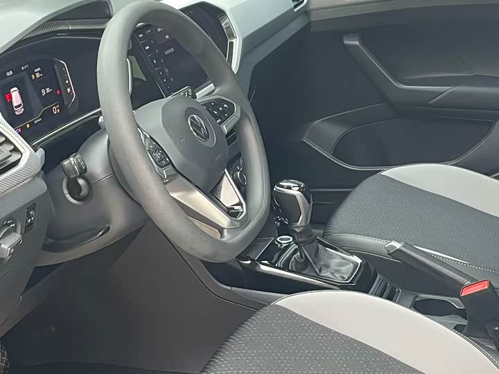 Фото 4 - Volkswagen Tacqua