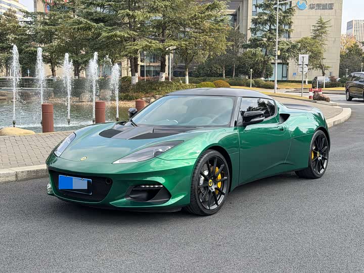 Фото 1 - Lotus Evora