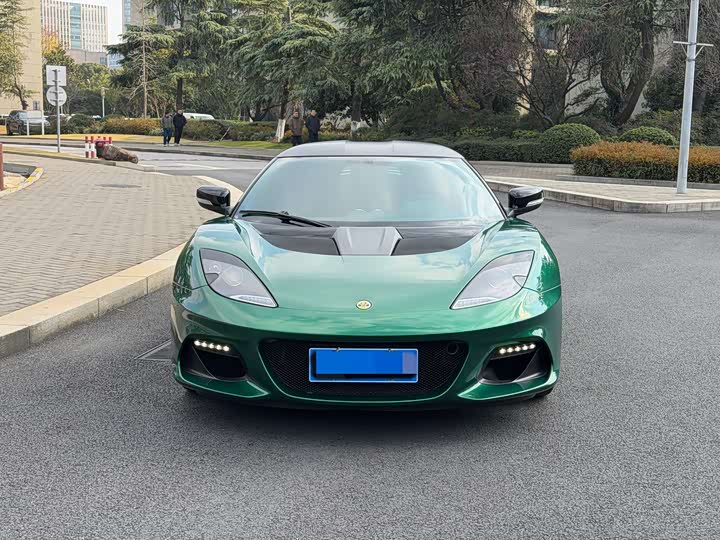 Фото 2 - Lotus Evora