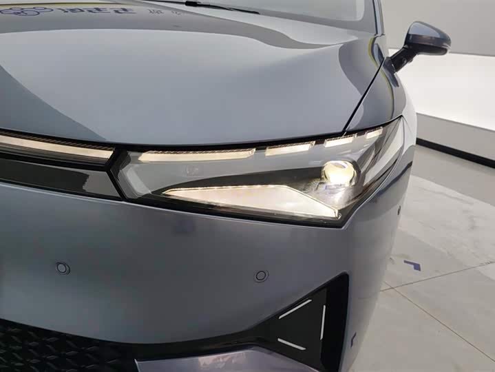 Фото 5 - XPeng P5