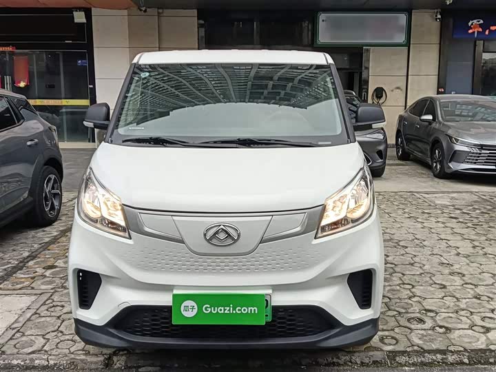 Фото 3 - Maxus EV30