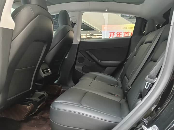 Фото 5 - Tesla Model Y