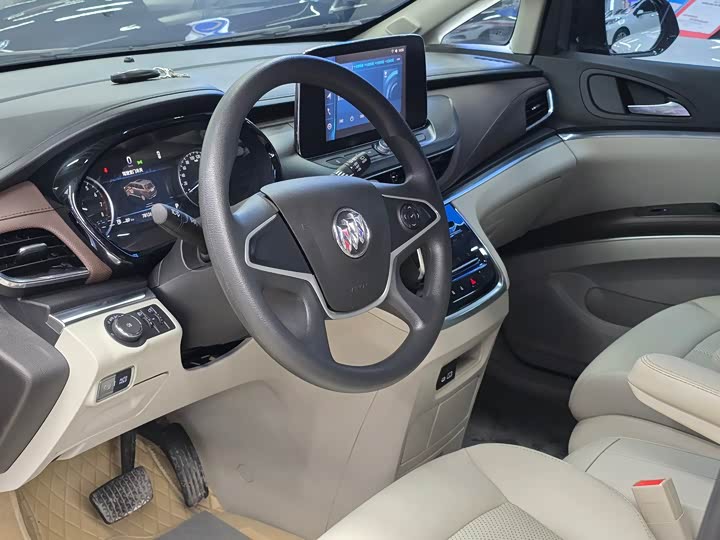 Фото 7 - Buick GL8 ES