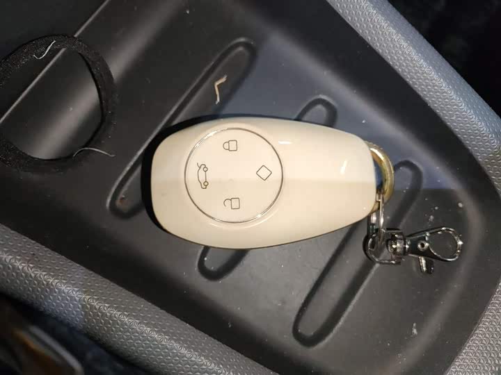 Фото 9 - Leapmotor T03