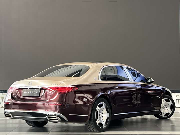 Фото 3 - Mercedes-Benz Maybach S-Class