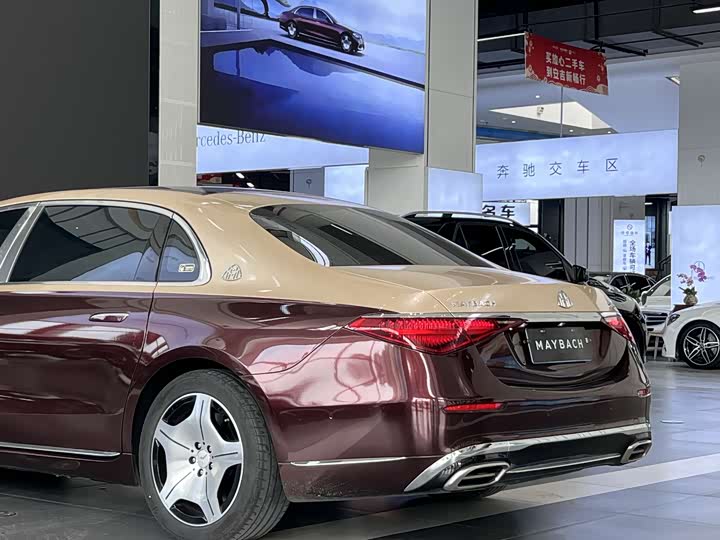 Фото 5 - Mercedes-Benz Maybach S-Class