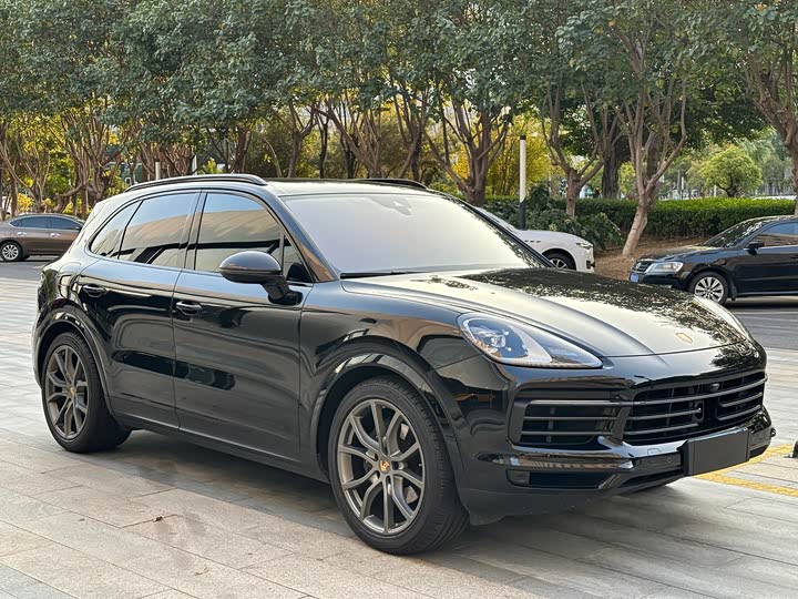 Фото 3 - Porsche Cayenne