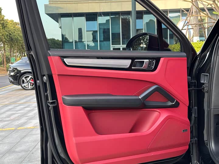 Фото 6 - Porsche Cayenne