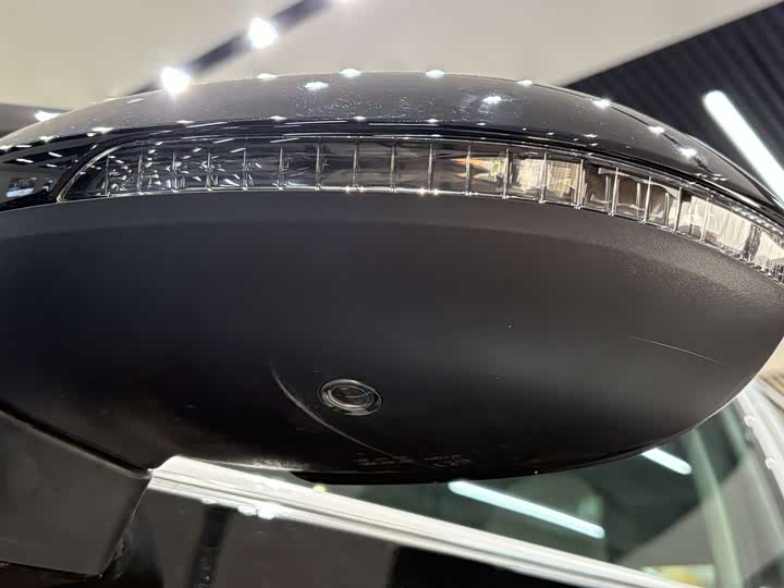 Фото 5 - Volkswagen Magotan