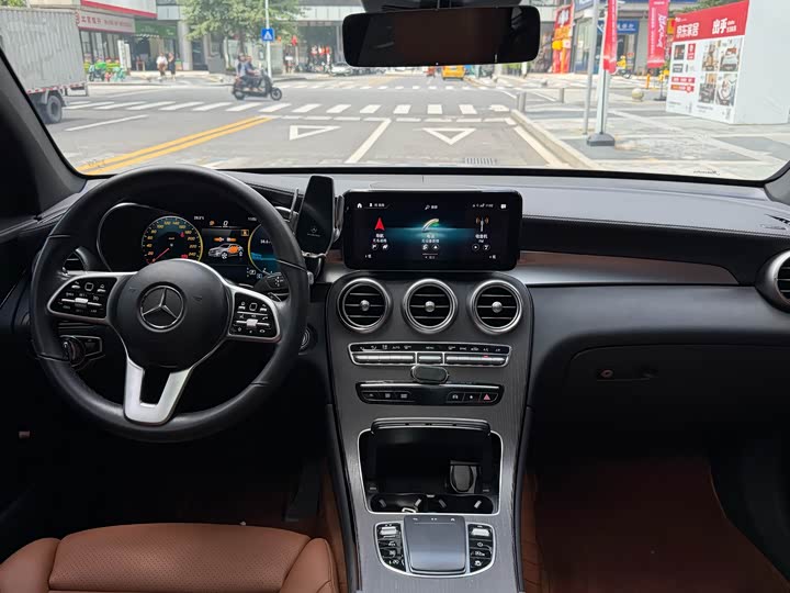 Фото 8 - Mercedes-Benz GLC-Class Coupe