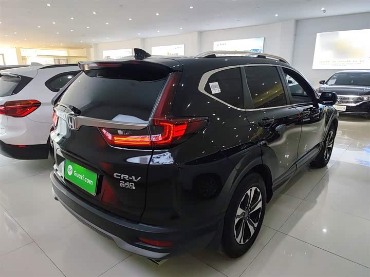 Фото 7 - Honda CR-V