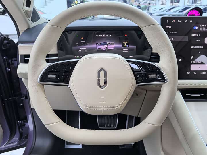 Фото 4 - Aito M5