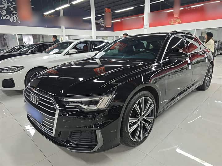 Фото 2 - Audi A6L