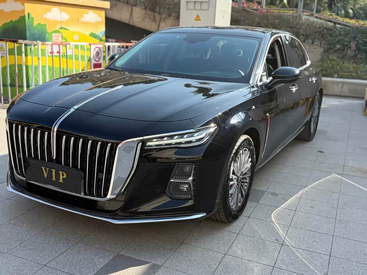 Фото 1 - Hongqi H5