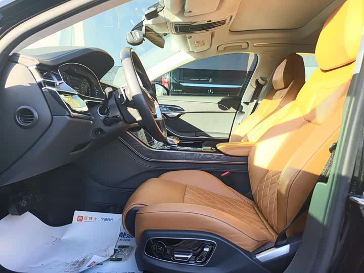 Фото 6 - Audi A8