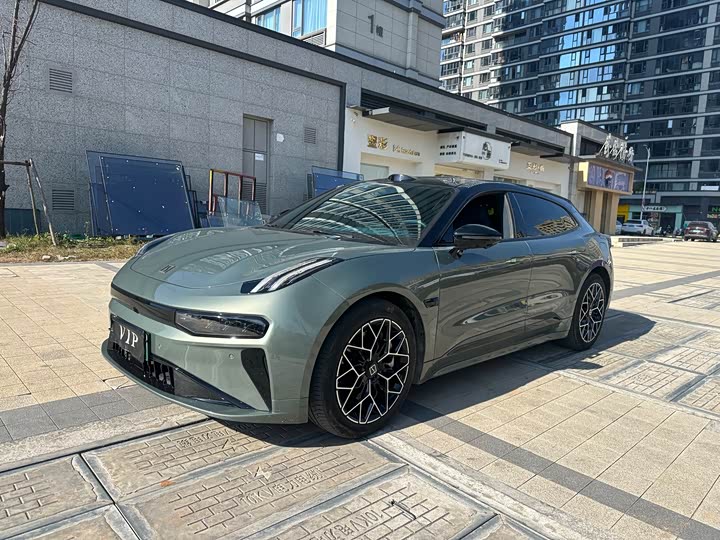 Фото 3 - Zeekr 001