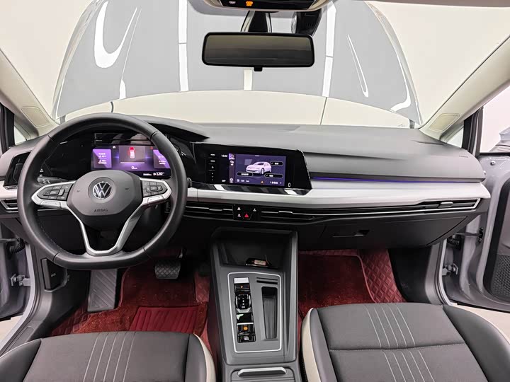 Фото 4 - Volkswagen Golf