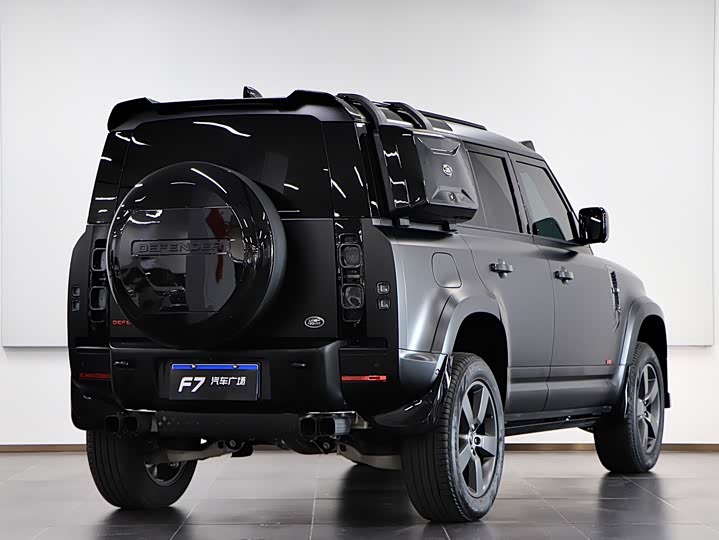 Фото 6 - Land Rover Defender