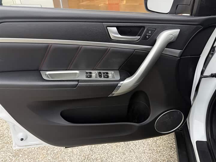 Фото 9 - Haval M6