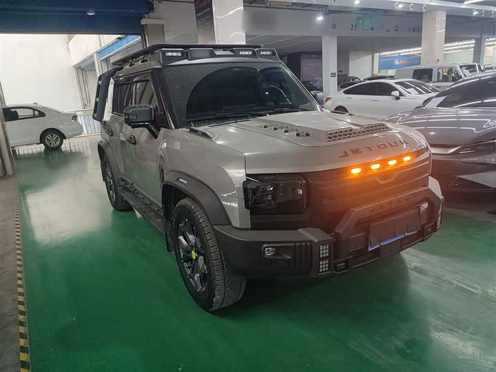 Фото 4 - Jetour T2