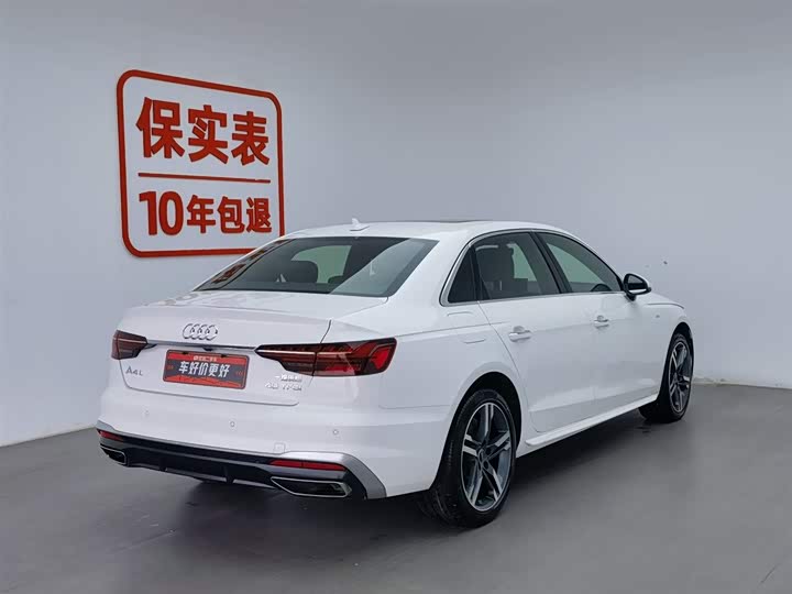 Фото 2 - Audi A4L