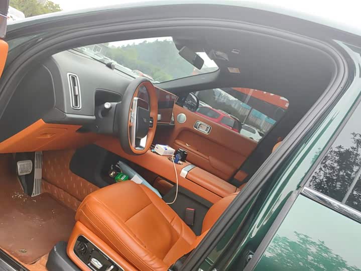 Фото 9 - LiXiang L8