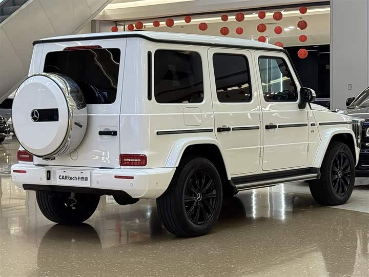 Фото 6 - Mercedes-Benz G-Class
