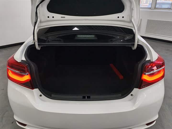 Фото 4 - Toyota Vios