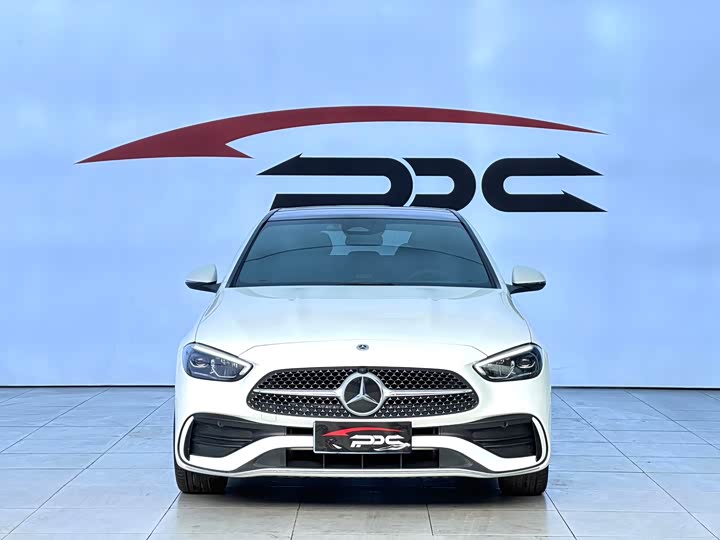 Фото 2 - Mercedes-Benz C-Class