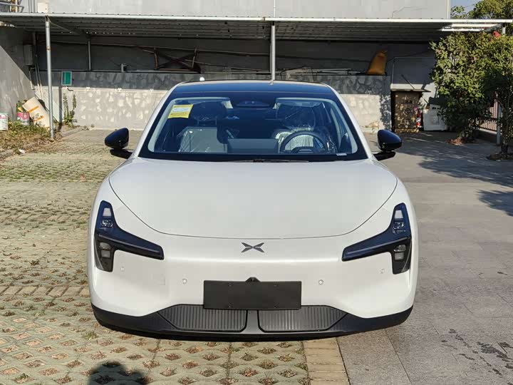 Фото 2 - XPeng Mona M03