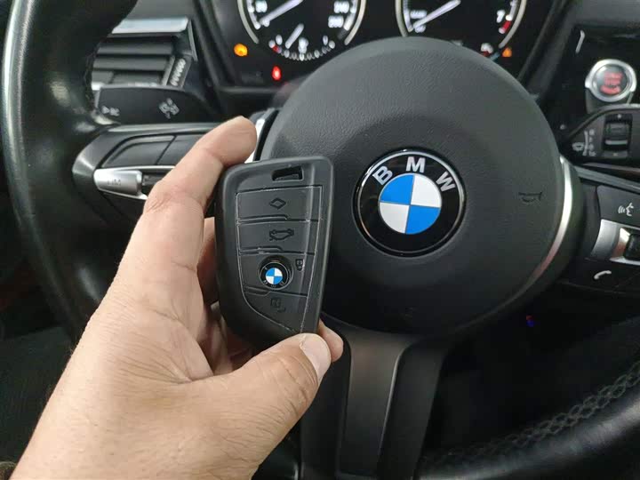 Фото 9 - BMW 1 Series