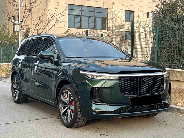 Фото 3 - LiXiang One