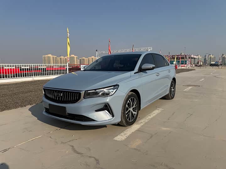 Фото 1 - Geely Emgrand