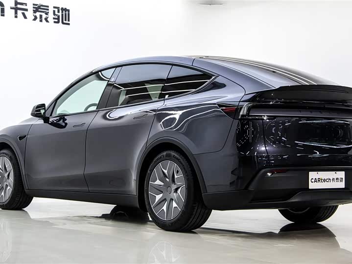 Фото 5 - Tesla Model Y