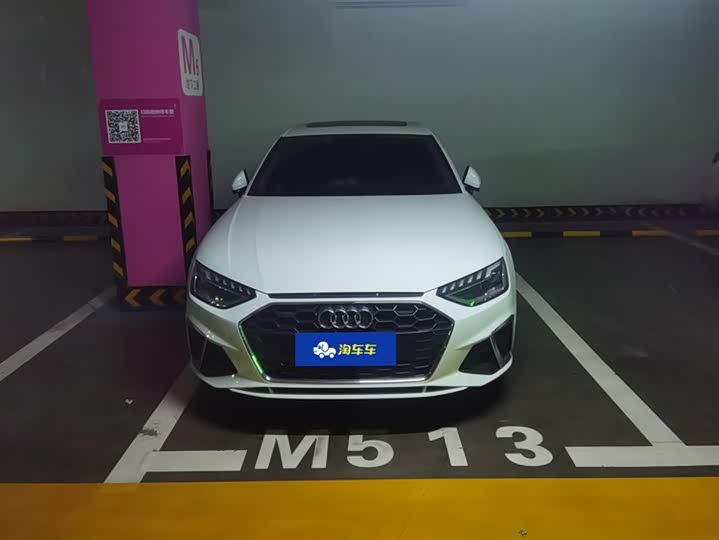 Фото 2 - Audi A4L