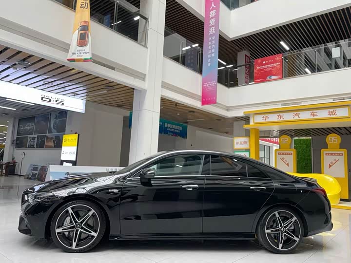 Фото 2 - Mercedes-Benz CLA-Class AMG