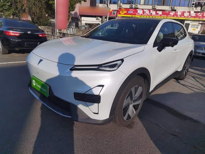 Фото 2 - Changan Deepal S05