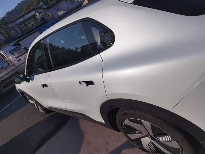 Фото 5 - Changan Deepal S05