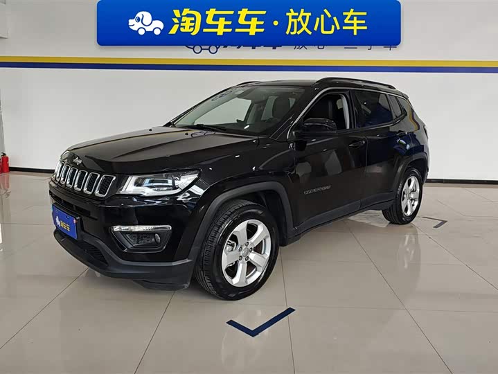 Фото 1 - Jeep Compass