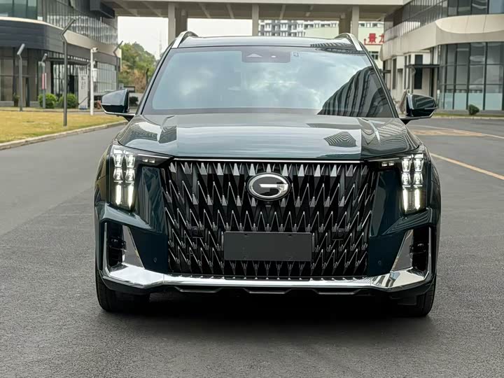 Фото 2 - GAC Trumpchi GS8