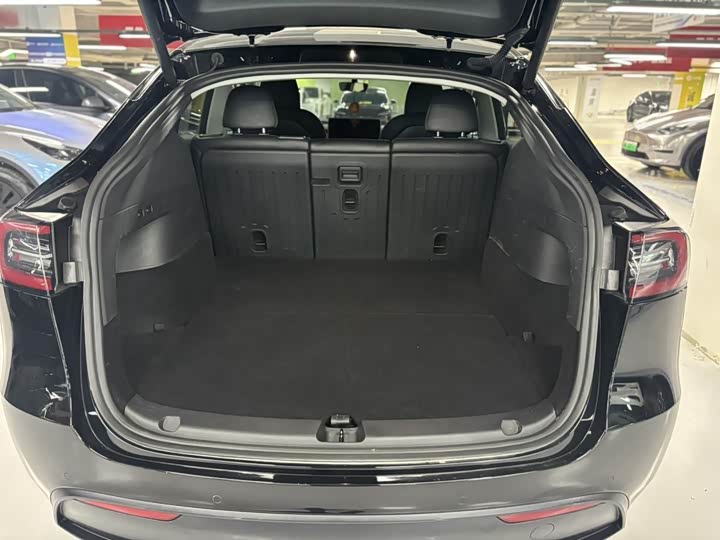 Фото 5 - Tesla Model Y