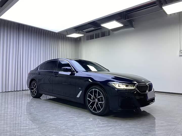 Фото 4 - BMW 5 Series