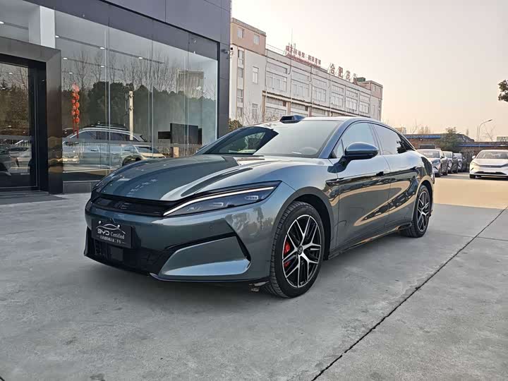 Фото 1 - BYD Han L