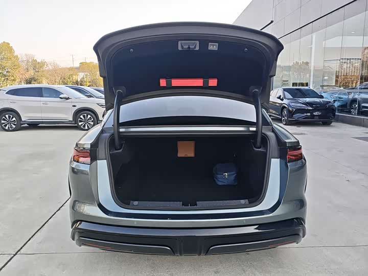 Фото 9 - BYD Han L