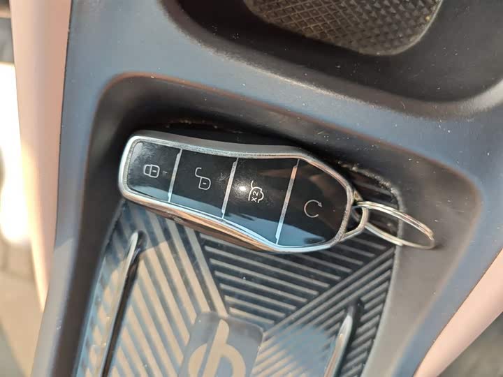 Фото 9 - BYD Seagull