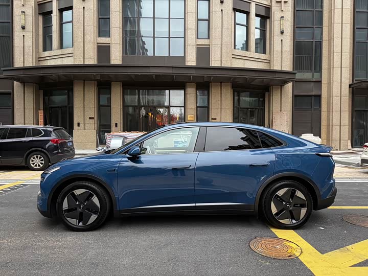 Фото 4 - Nio Onvo L60