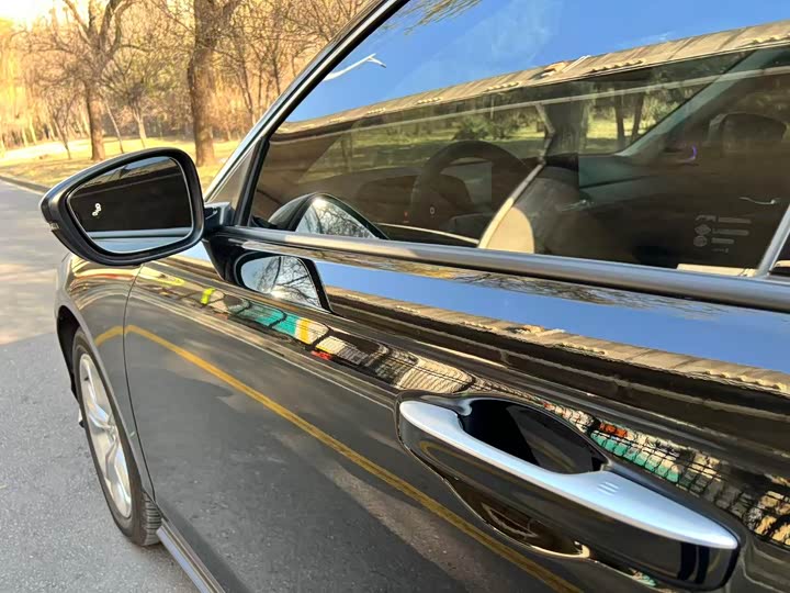 Фото 3 - Honda Accord