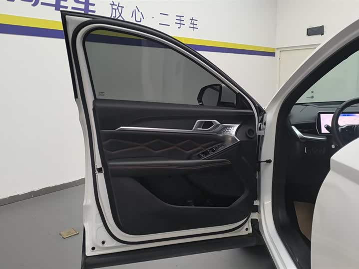 Фото 7 - Haval F7 (Monster)