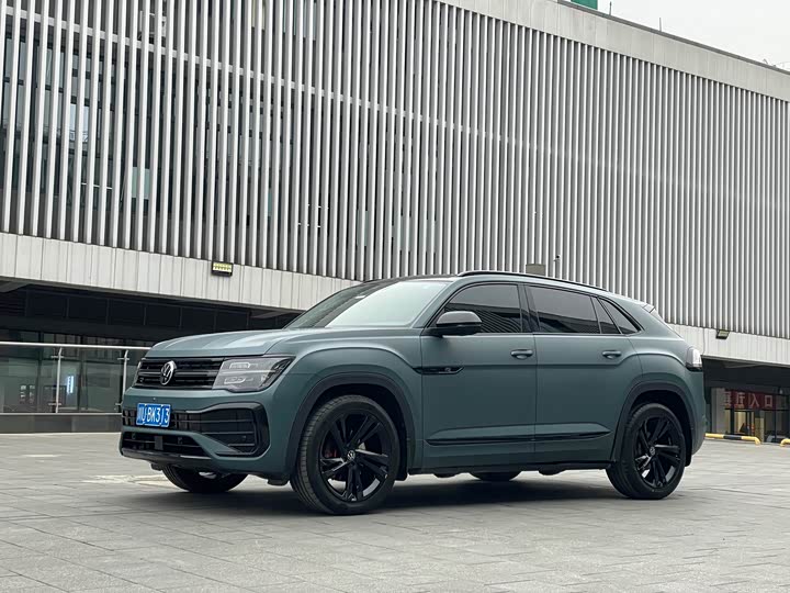 Фото 1 - Volkswagen Teramont X